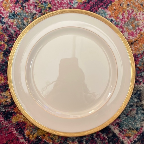 All 5 Lenox Hanover 9 inch plates. Gold rimmed.